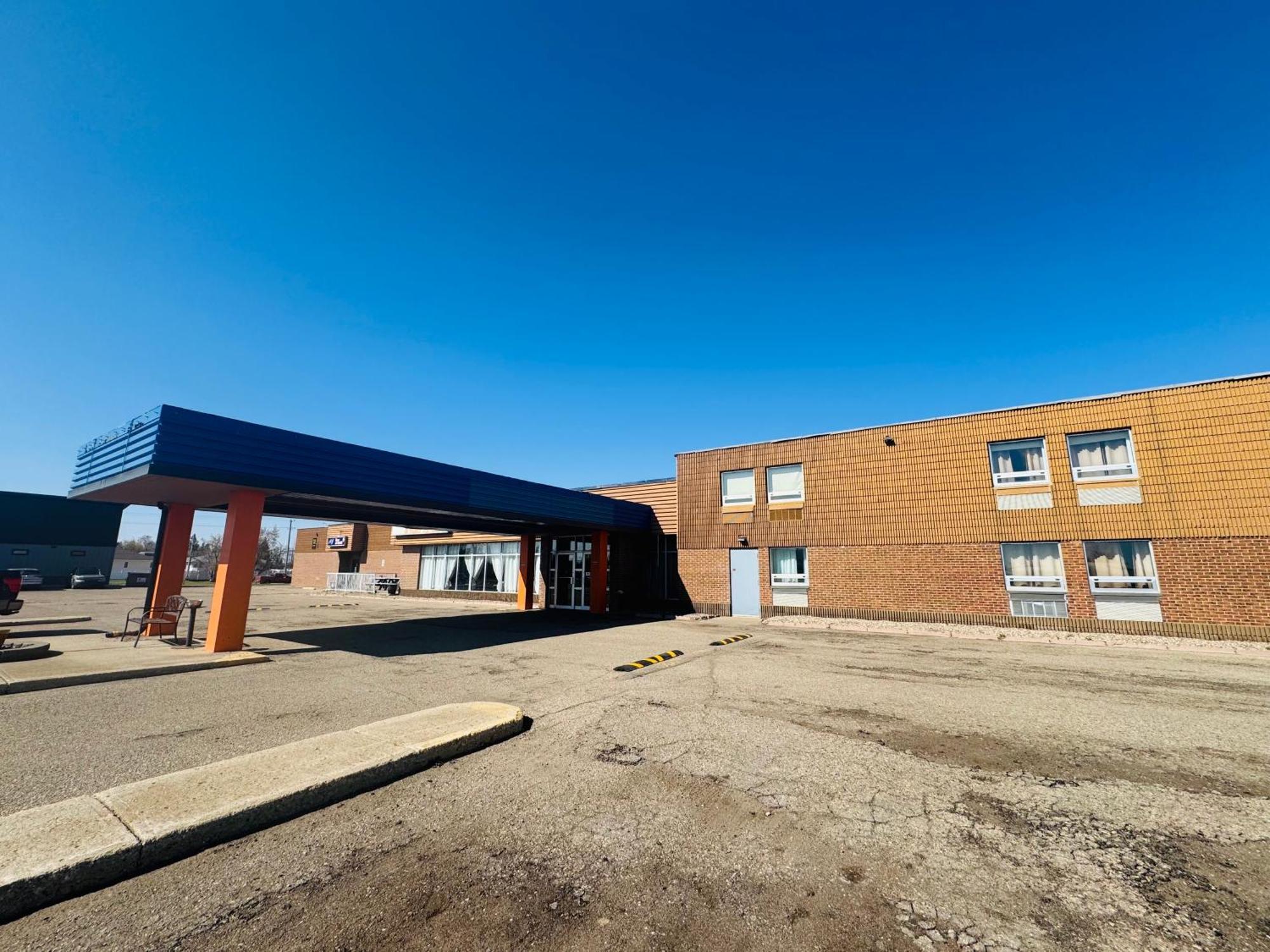 Best Stay Inn Melville Exterior photo